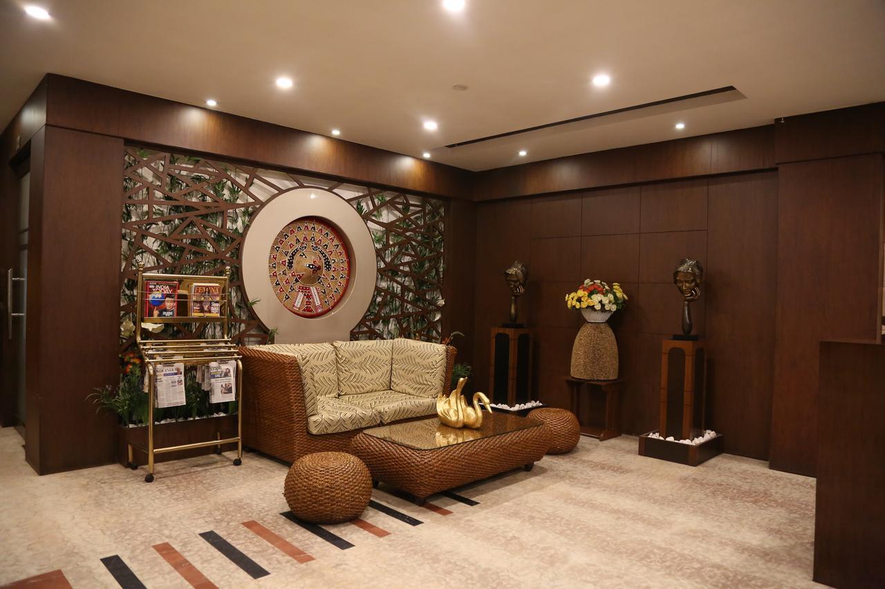 Hotel Md'S Continental Jorhāt Extérieur photo